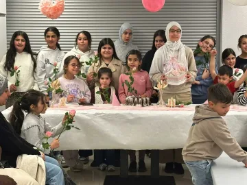 Herzliches "Mutter-Tochter-Treffen" in unserer Gemeinde